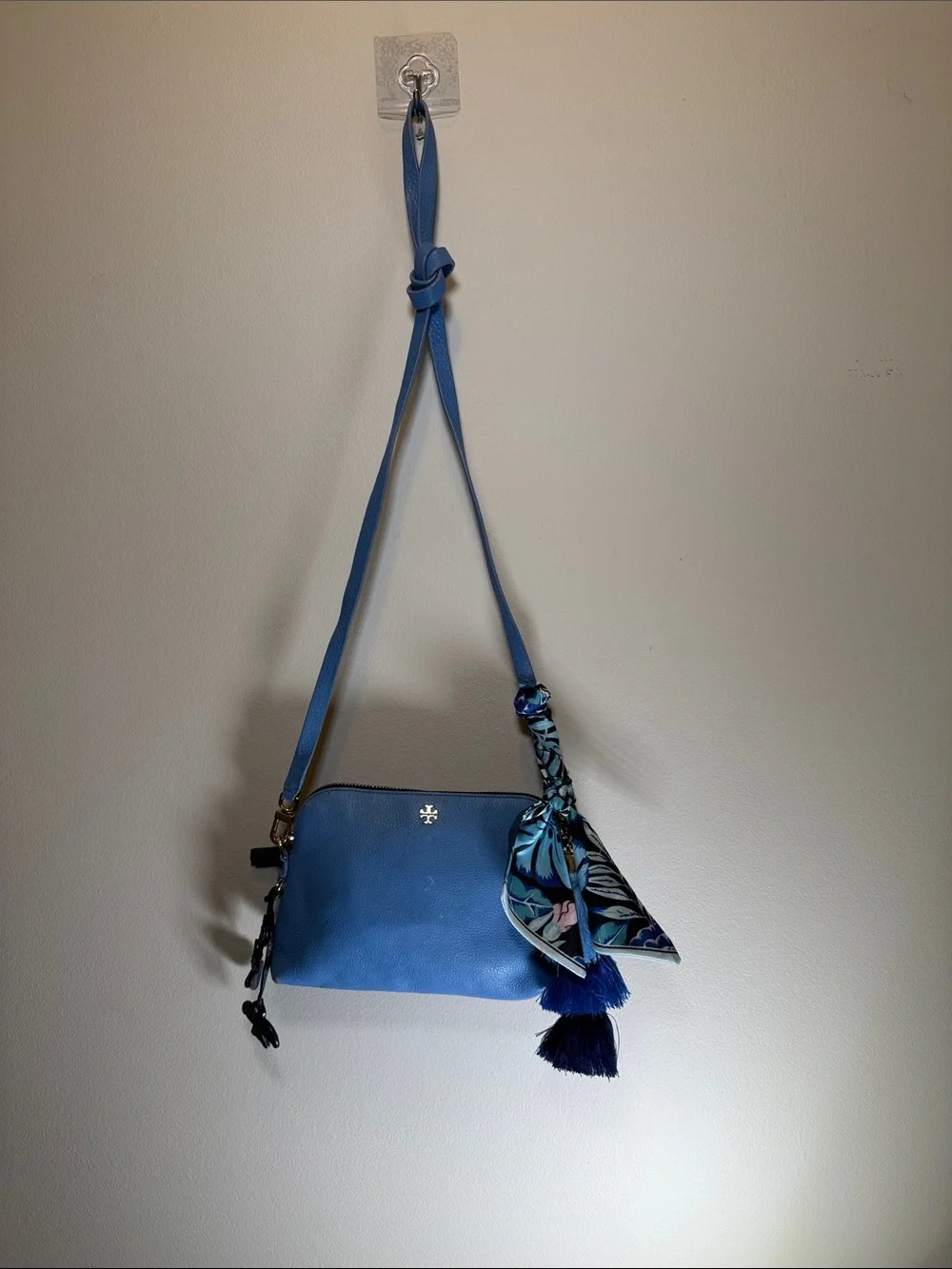 Tory Burch Blue Pebbled Leather Crossbody Bag + Twilly & Charms